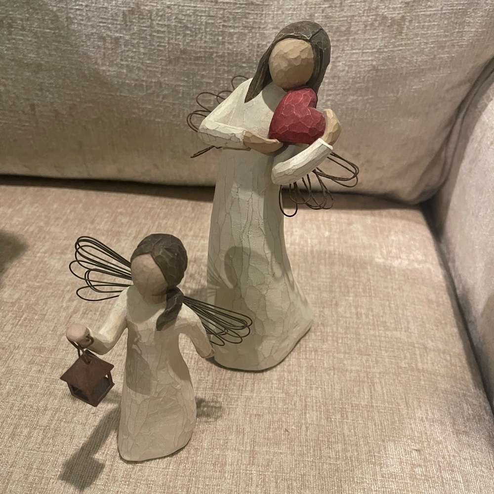 Willow Tree Figurines 2000, Angel of Heart, Angel of Hope